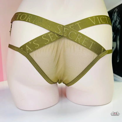 Olivově zelené síťované kalhotky Victoria’s Secret pro neodolatelný šarm