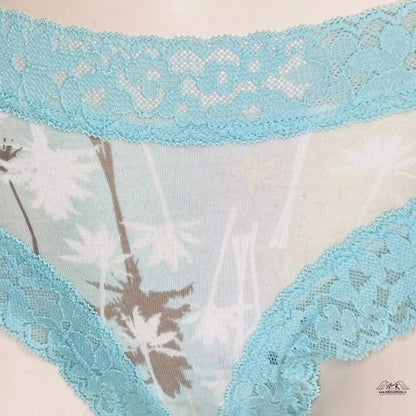 Exotické bavlněné kalhotky Victoria’s Secret Bavlněné Kalhotky s květinovým vzorem a krajkou