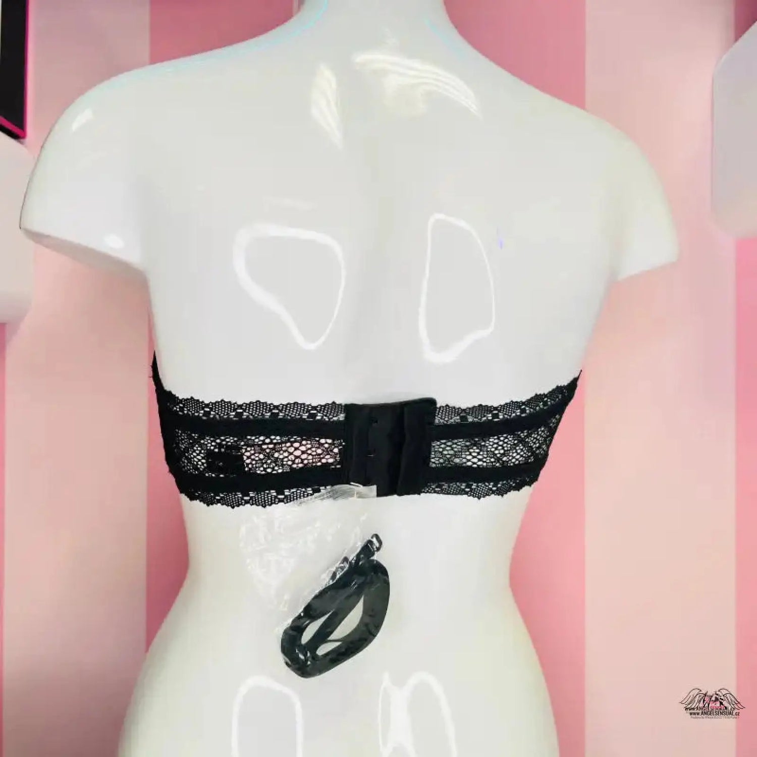 Krajková braletka stylu agent provocateur od Victoria’s Secret, černá bez ramínek