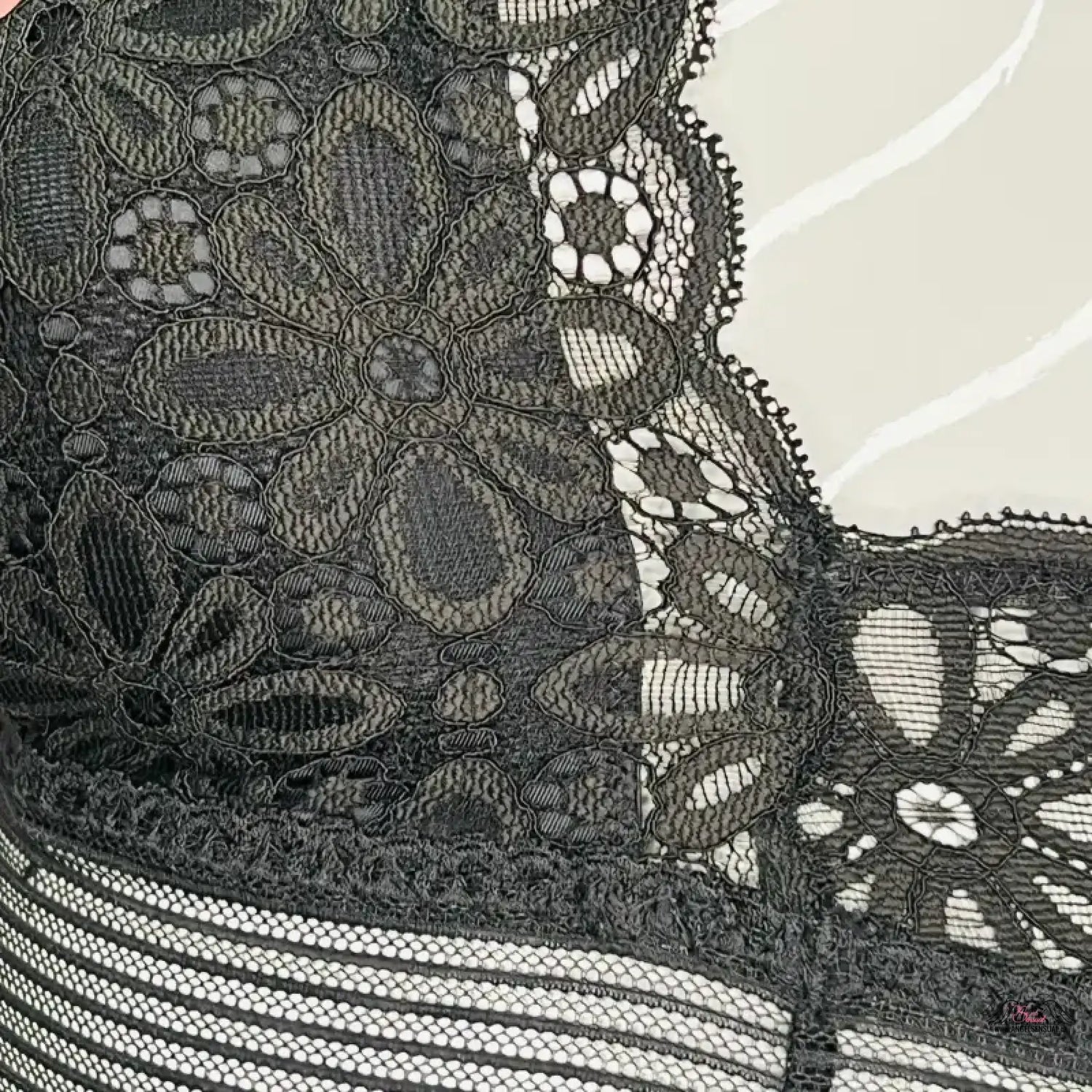 Black květinovým vzorem victoria’s secret braletka s krajkovým designem
