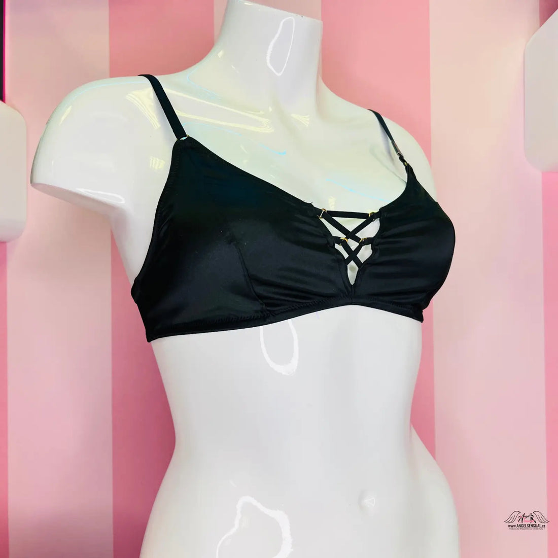 Obrázek černé lace up bralette Victoria’s Secret Braletka s přední aplikací v černé barvě