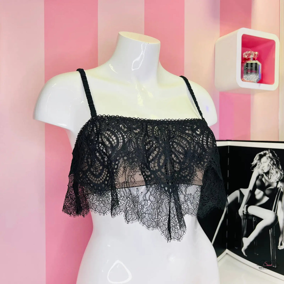 Manek s stylovou krajkovou braletkou s krajkovou aplikací od Victoria’s Secret