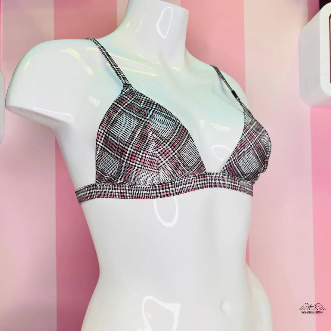 Plaid triangle bralette Victoria’s Secret s nastavitelnými ramínky a velice příjemného materiálu