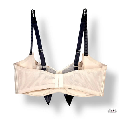 Krémová podprsenka Victoria’s Secret s výraznou mašlí uprostřed