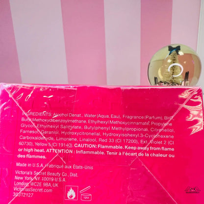 Kosmetické ingredience a varovný štítek produktu Victoria’s Secret Fabulous