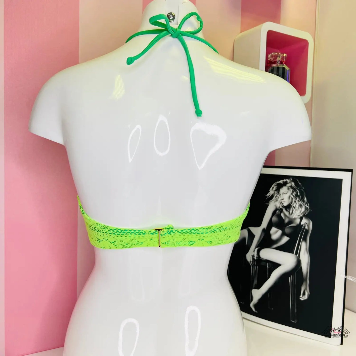Neonově zelený krajkový horní díl plavek Victoria’s Secret Limetová Krajka