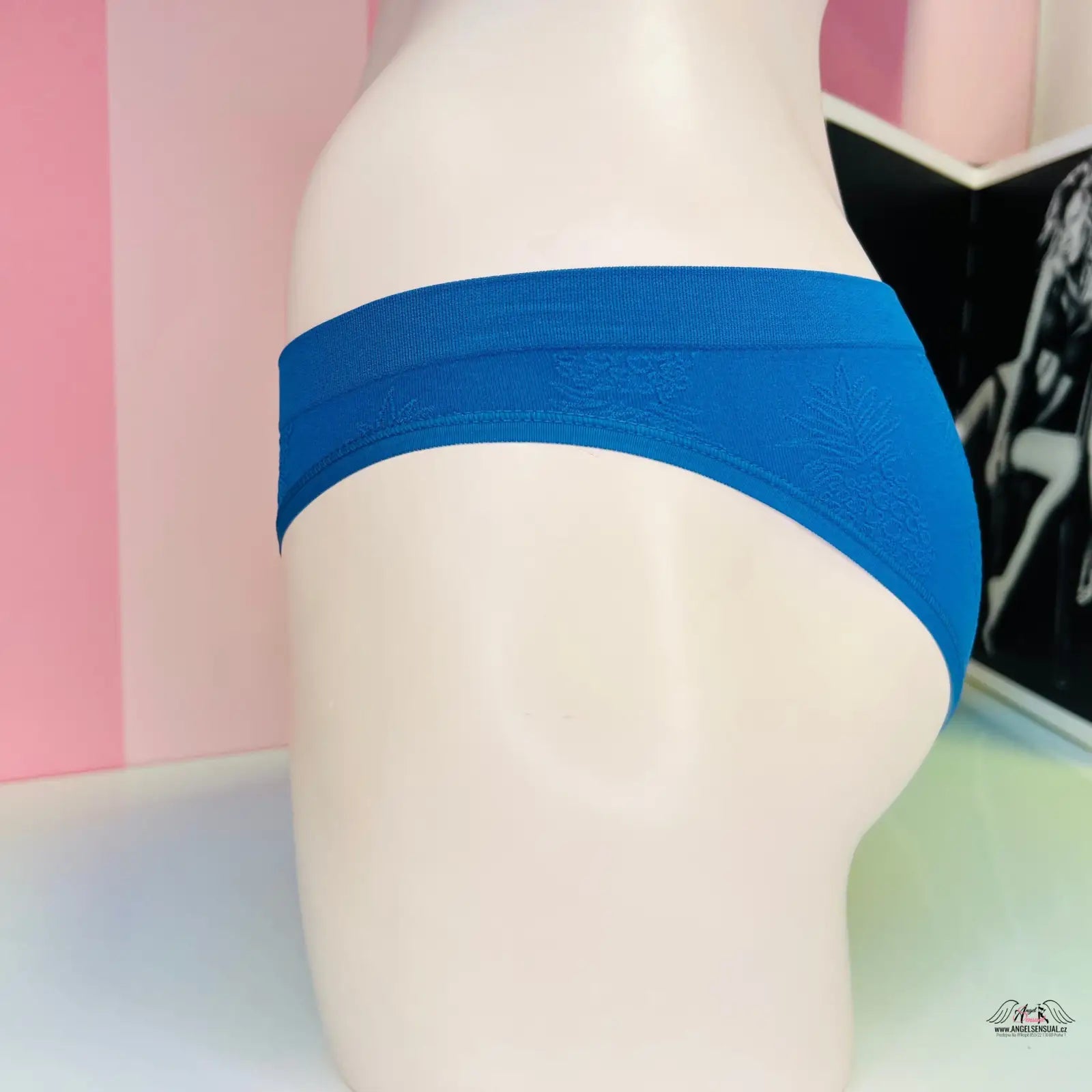 Blue elastické kalhotky Victoria’s Secret s vzory ananasů, komfortní a stylové