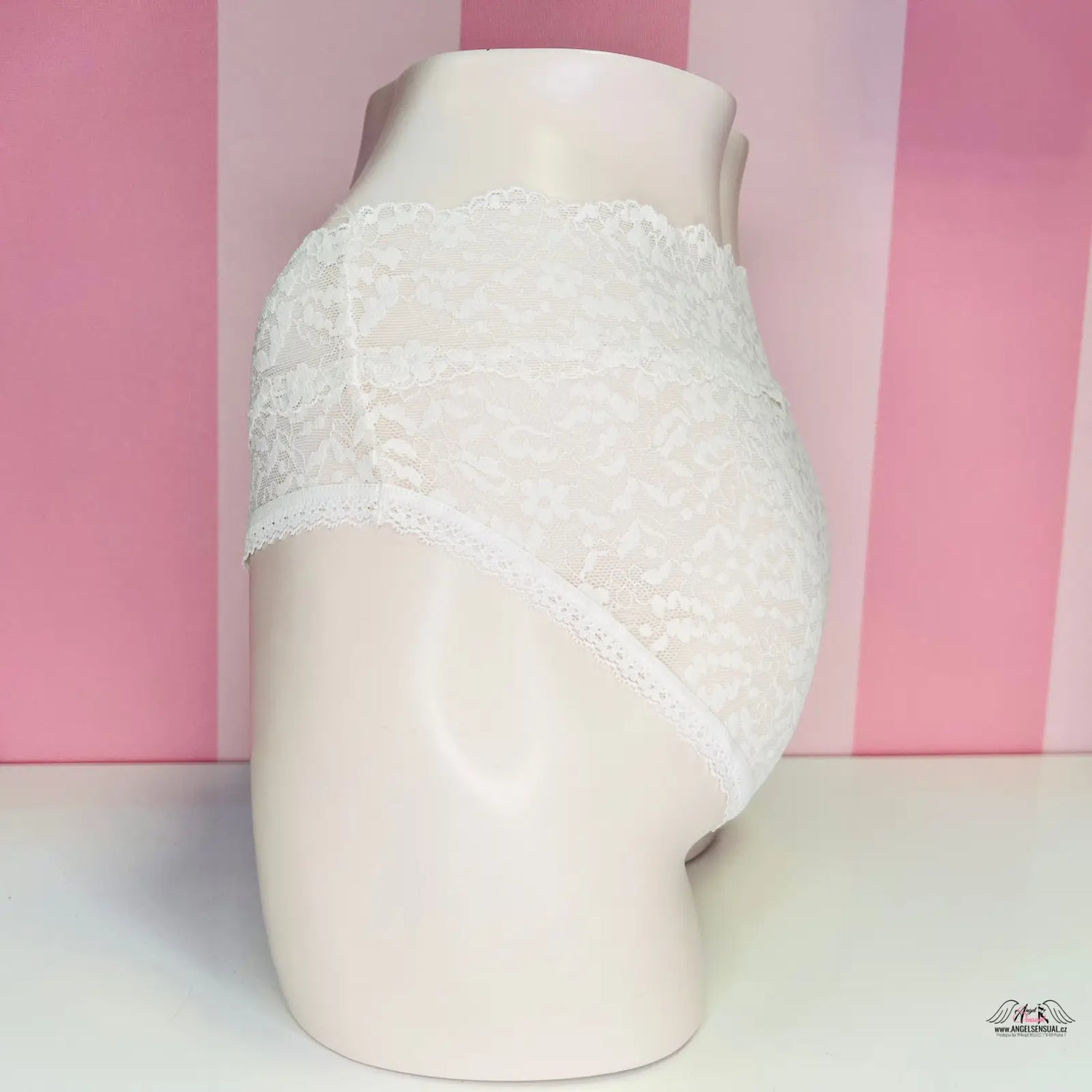 Bílé celokrajkové kalhotky Victoria’s Secret Kalhotky Krajkové Hipster s lehce vyšším pasem