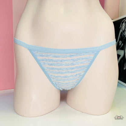 Světle modré krajkové kalhotky Victoria’s Secret Kalhotky Pruhované s nápisem kolem pasu