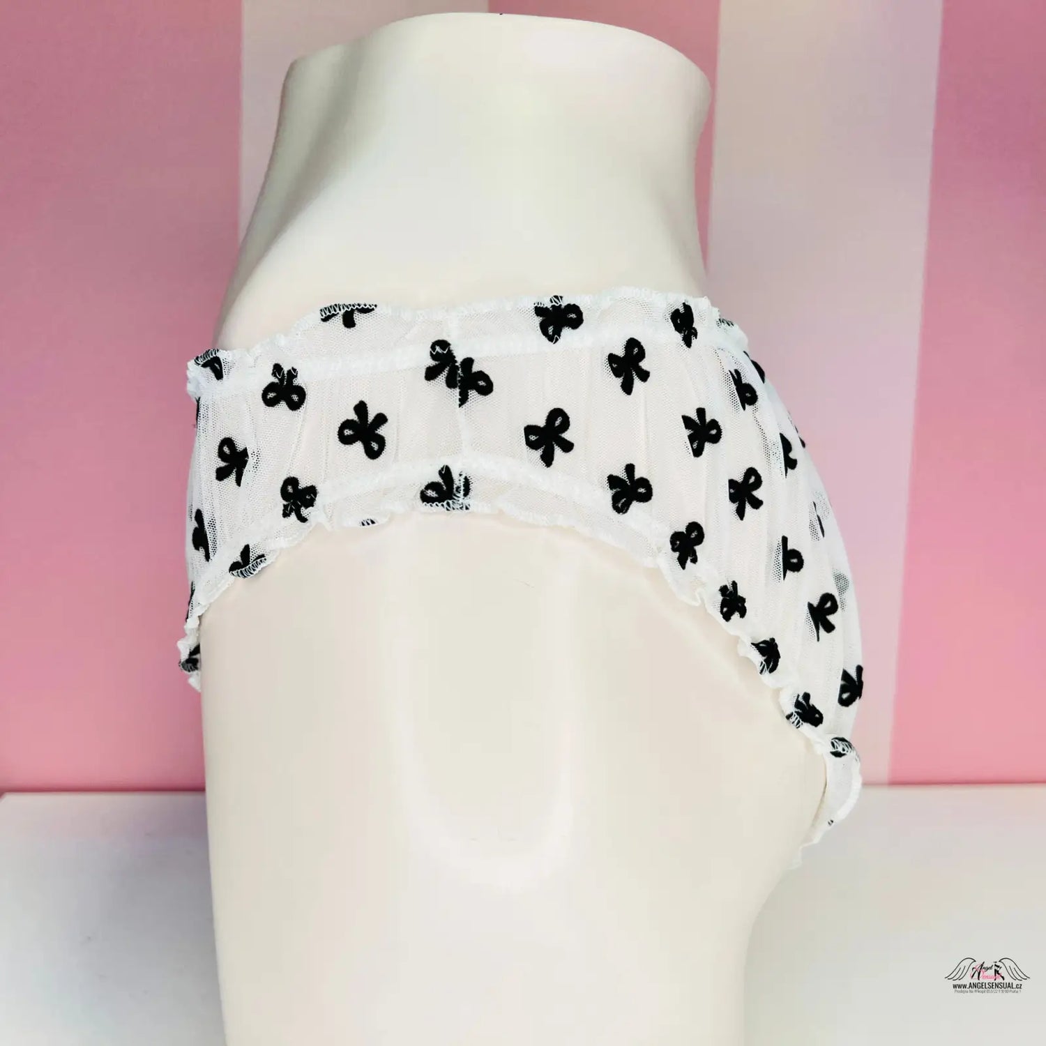 Průsvitné kalhotky Victoria’s Secret s mašličkami a otvory na zadní straně