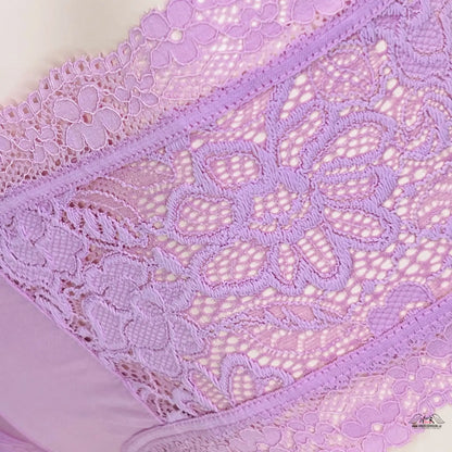 Lavender floral lace nízce střižené kalhotky Victoria’s Secret s mašličkou