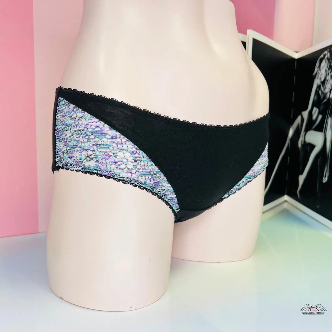 Black a vzorované bavlněné kalhotky Victoria’s Secret Kalhotky s Krajkou