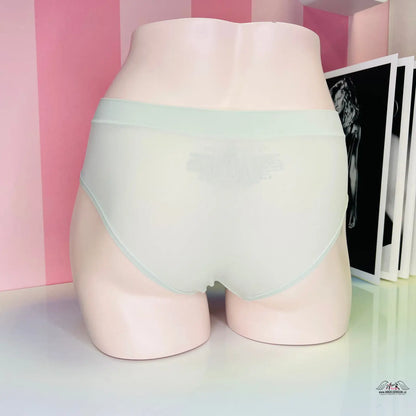 Manekýn spodní části v mátově zeleném prádle Victoria’s Secret Kouzlo