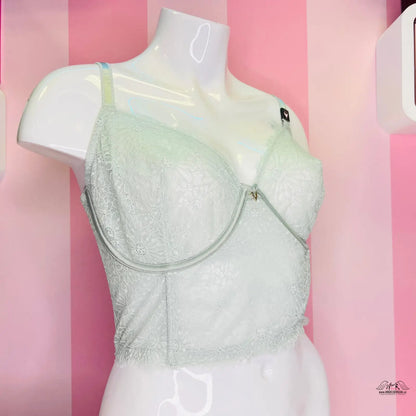 Bílý krajkový korzet bustier Victoria’s Secret s strukturovanými košíčky a kosticemi, velice pohodlný korzet