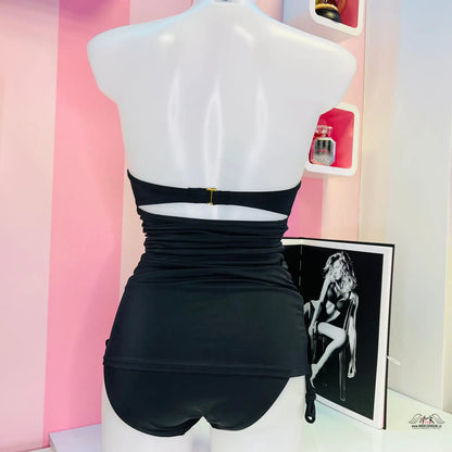Jednodílné plavky Victoria’s Secret Monroe na figuríně, elegantní apparel &amp; accessories