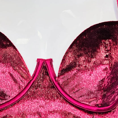 Pink sei bra top s velmi sexy balconet design od Victoria’s Secret pro sexy balconet podprsenku
