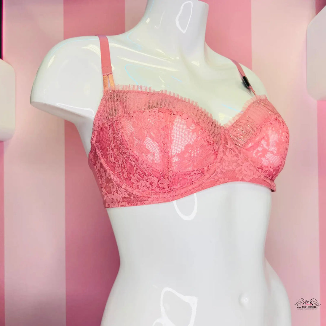 Pink krajková podprsenka Victoria’s Secret Krajková s detailní krajkou pro zvláštní příležitosti