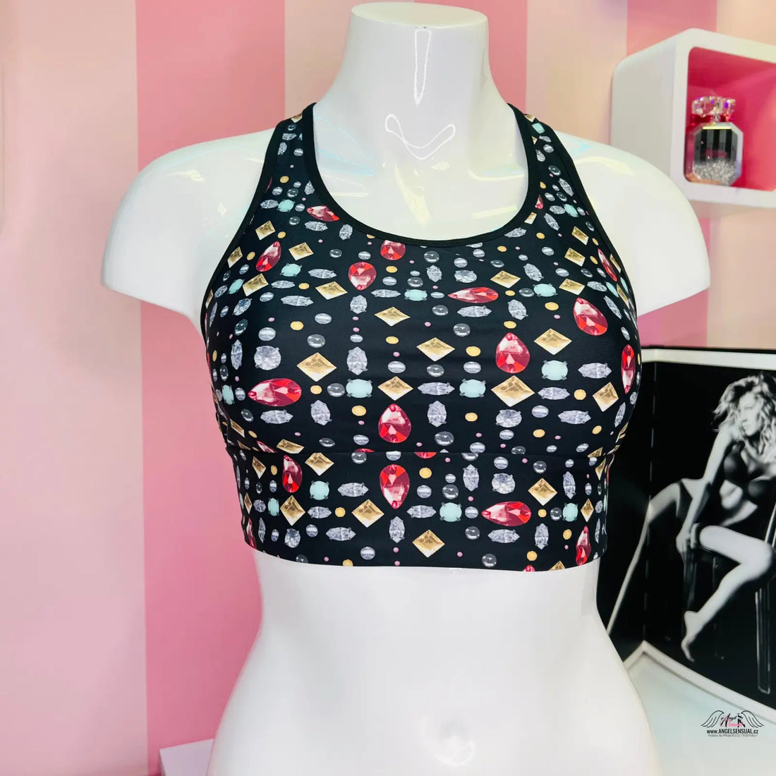 Black sportovní podprsenka s diamantovým vzorem a gemovým motivem