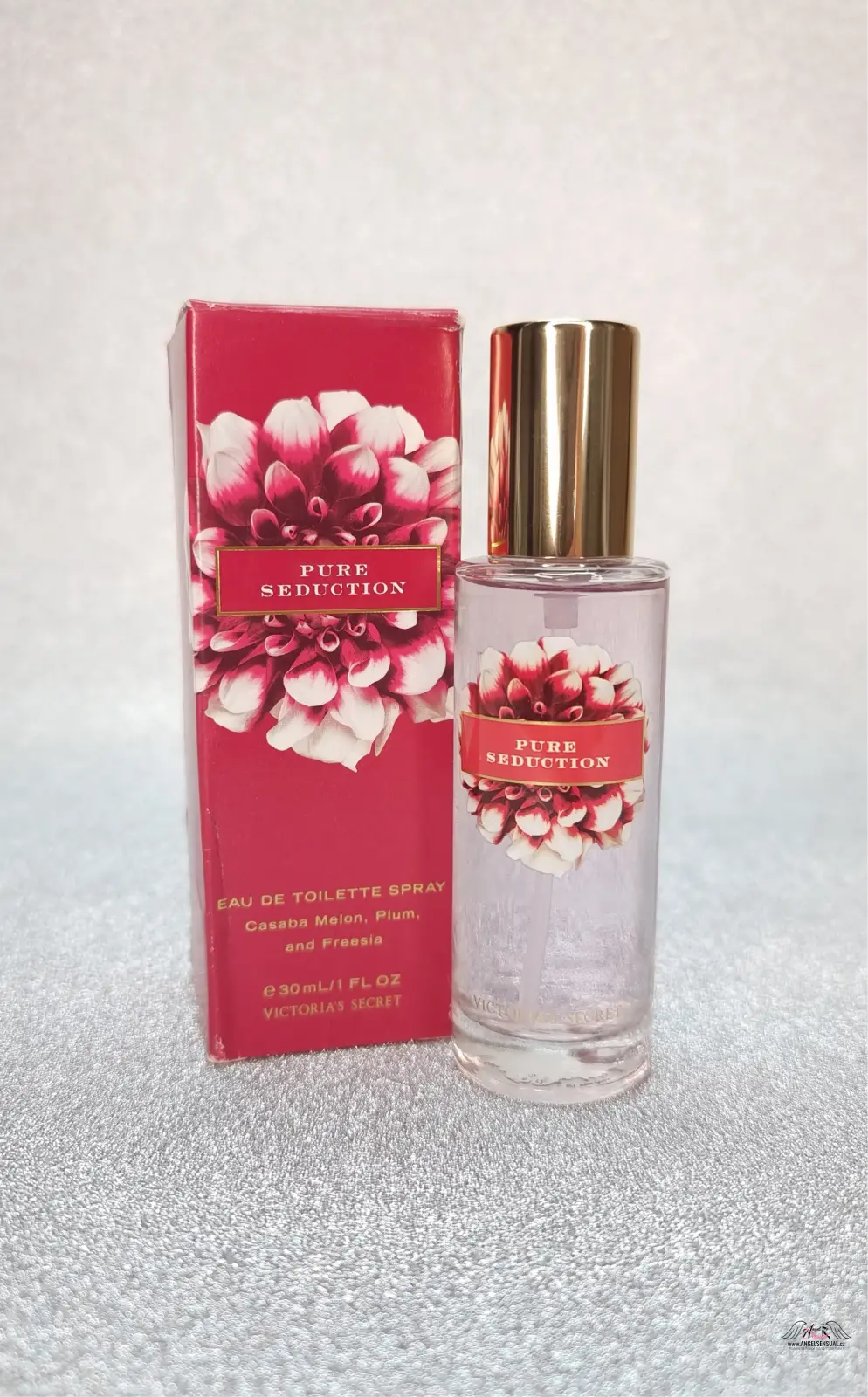 Obrázek lahvičky a krabice Victoria’s Secret Pure Seduction toaletní potřeby pure seduction