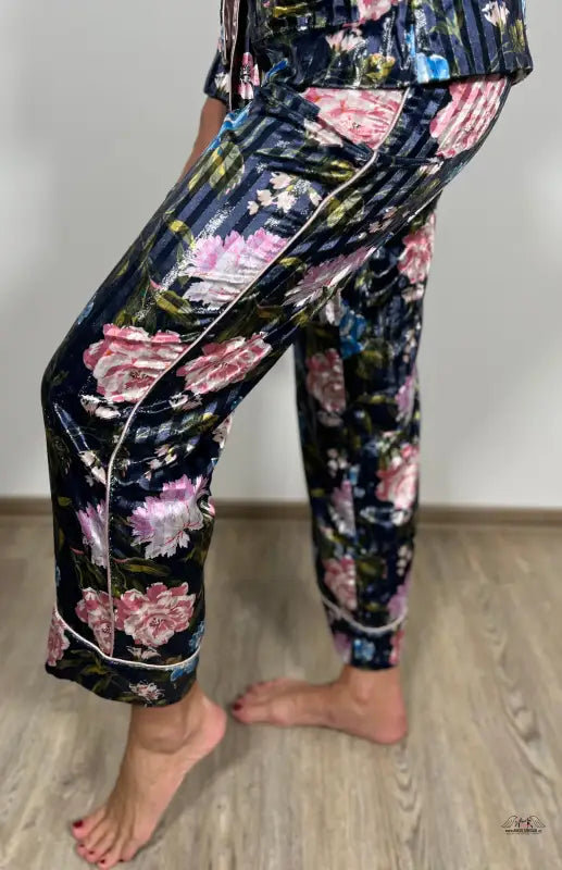 Květinovým potiskem velvet lurex žensky stylové kalhoty pro nenucený vzhled
