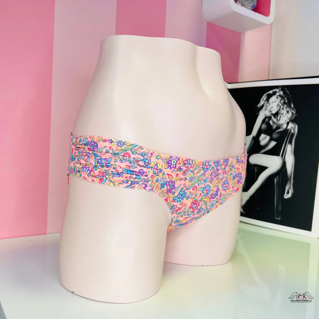 Floral print women’s underwear Victoria’s Secret Spodní Díl Plavek stylové léto