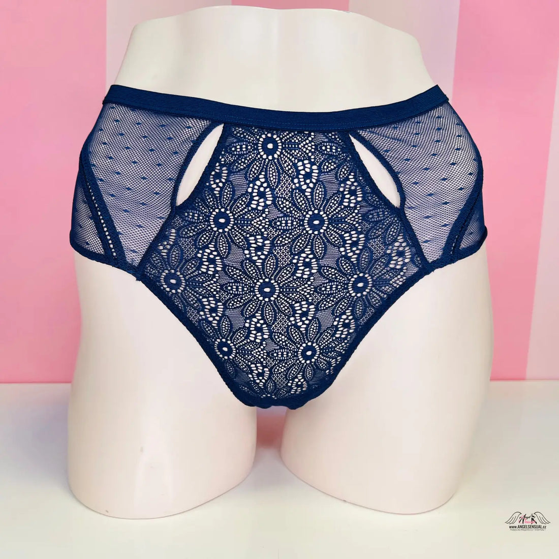 Victoria’s Secret krajkové tanga s vysokým pasem a květinovým vzorem