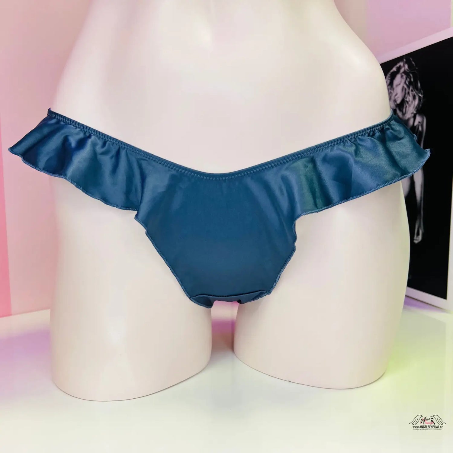 Luxusní sametové tanga Victoria’s Secret s jemnými volánky v tyrkysové barvě