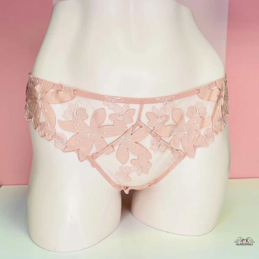 Pale pink síťované tanga Victoria’s Secret s květinovou aplikací a mašlí