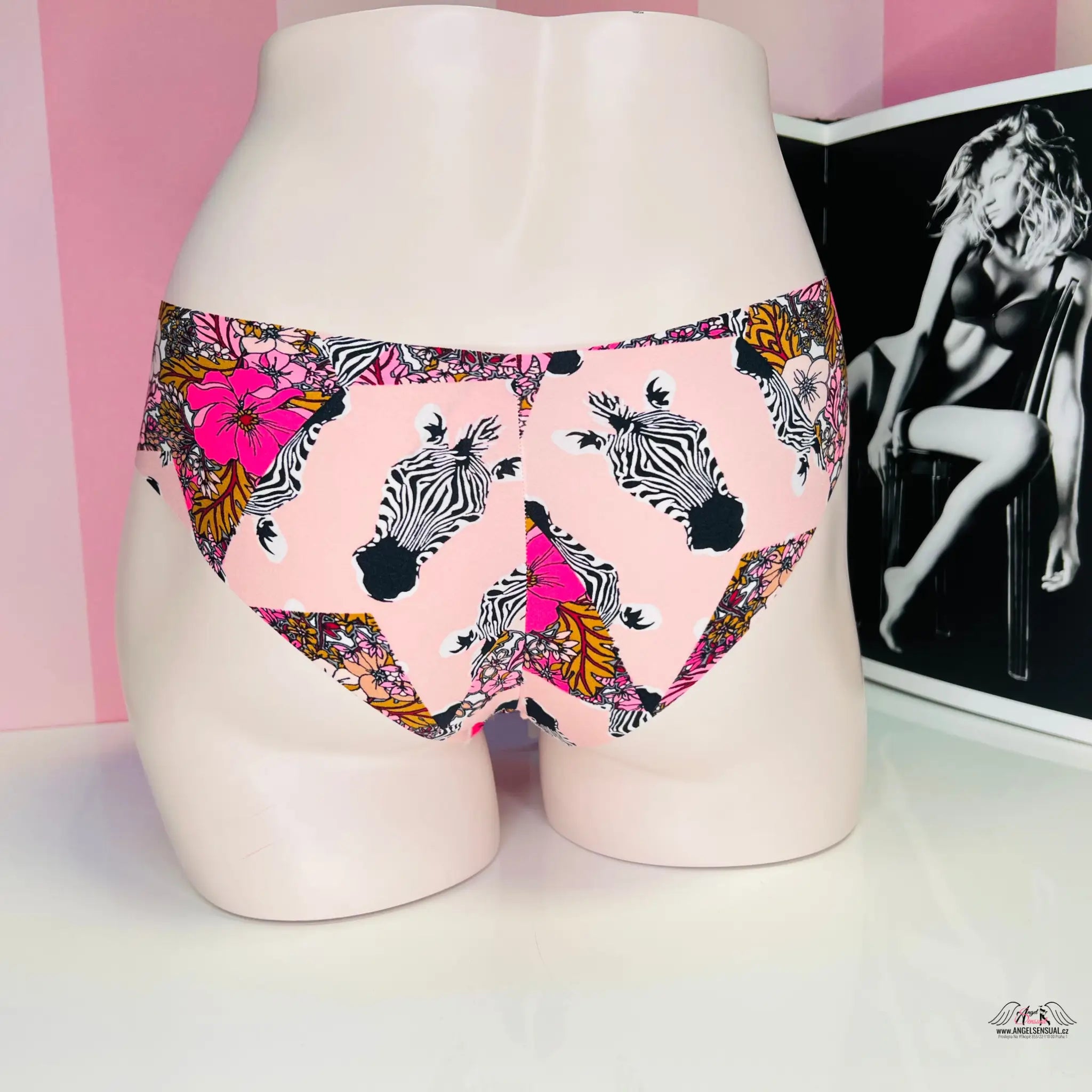 Barevné bezešvé kalhotky - Kalhotky Victoria’s Secret