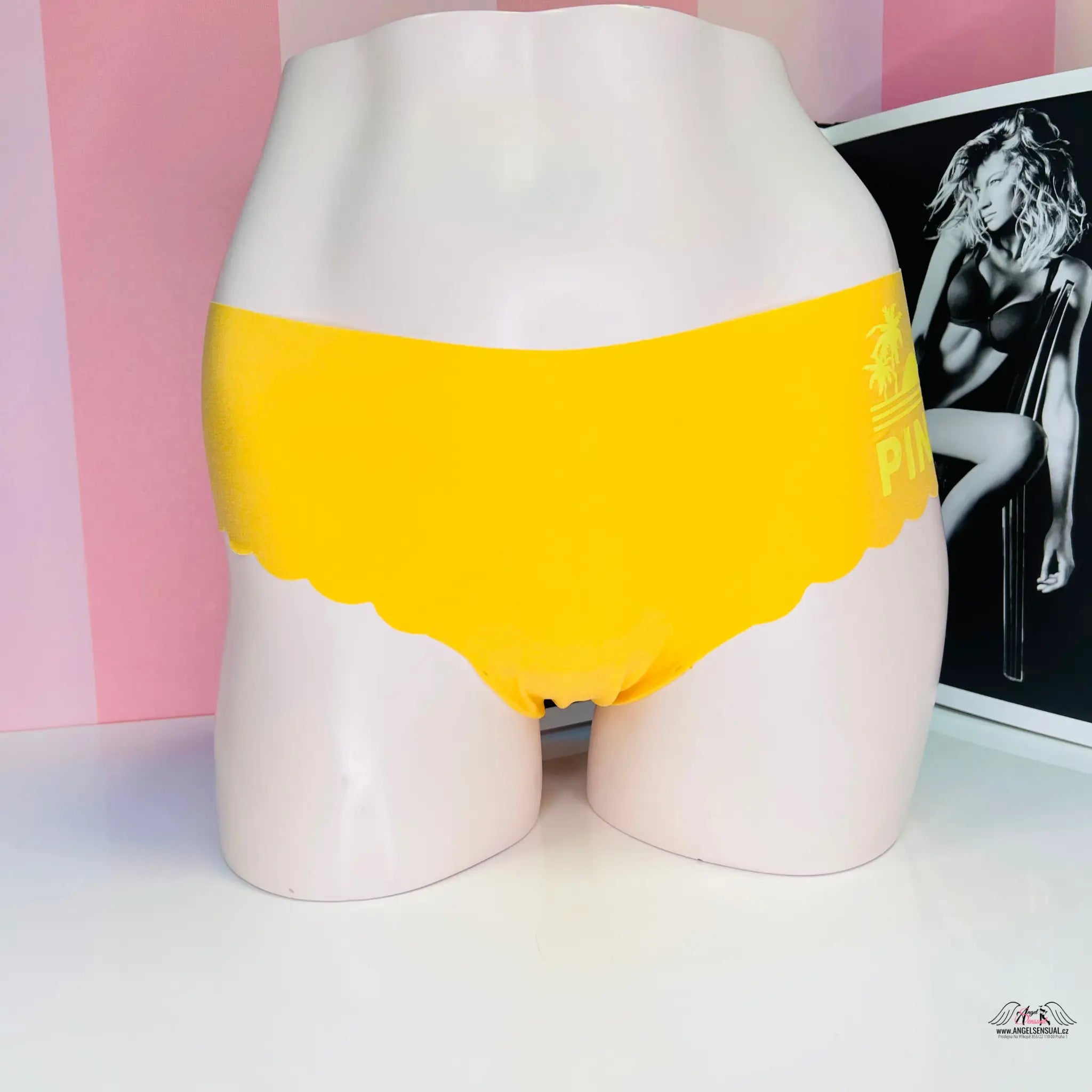 Bezešvé kalhotky - Žlutá / XL / Nové se štítky - Kalhotky PINK