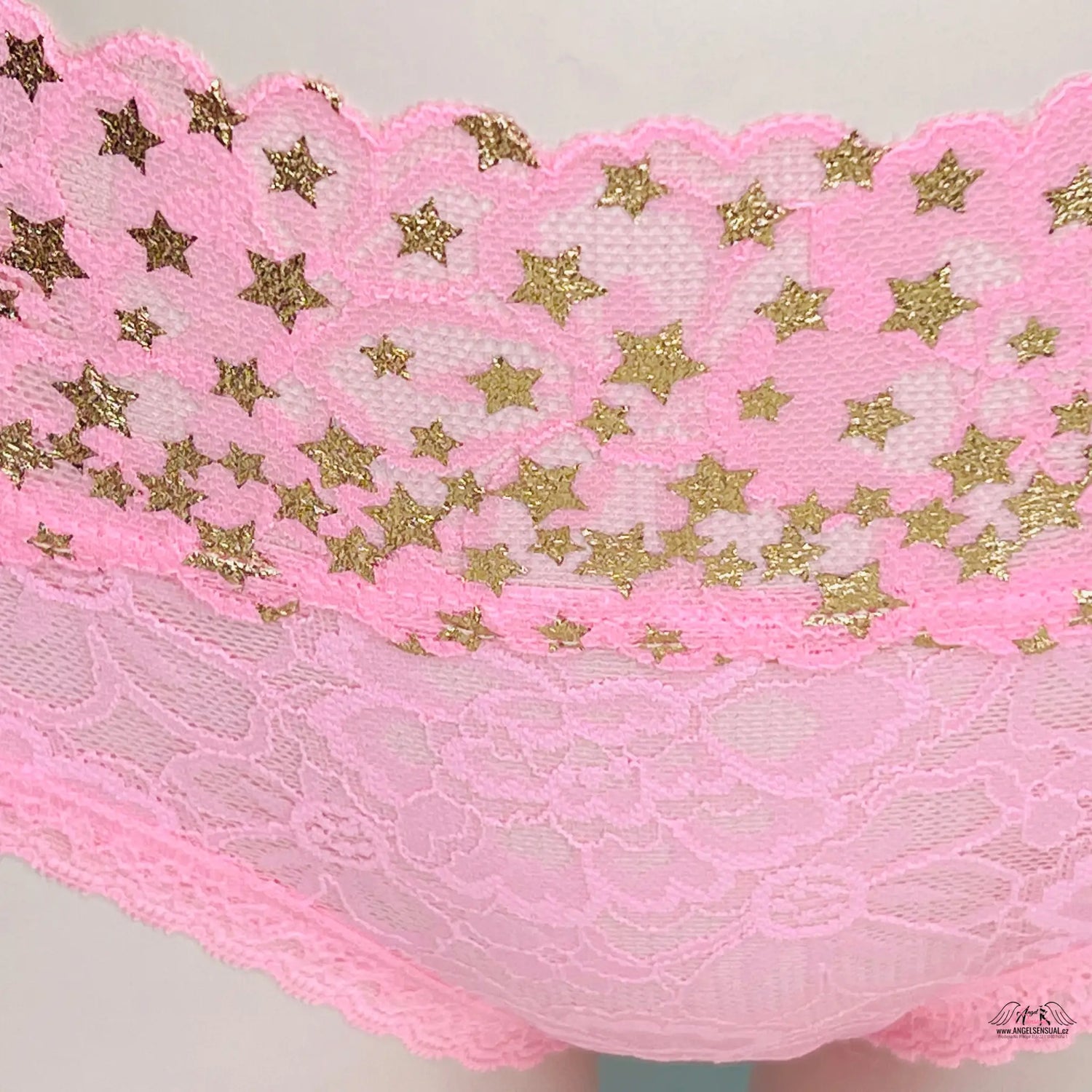 Krajkové kalhotky se zlatými hvězdičkami - M / Růžová / Nové štítky - Kalhotky Victoria’s Secret