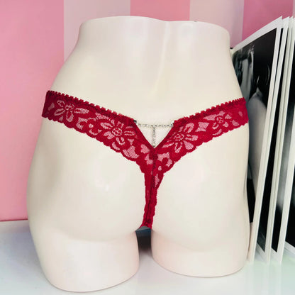 Krajkové tanga s kamínky - S / Vínová / Nové se štítky - Tanga Victoria’s Secret