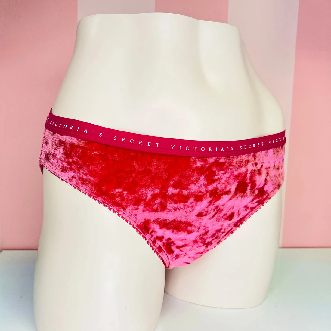 Semišové kalhotky - L / Tmavě růžová / Nové se štítky - Kalhotky Victoria’s Secret