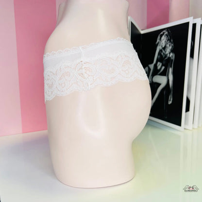 Tanga s krajkovým lemováním - Victoria’s Secret