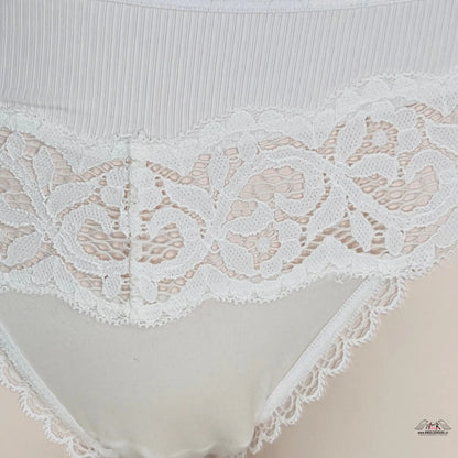Tanga s krajkovým lemováním - Victoria’s Secret