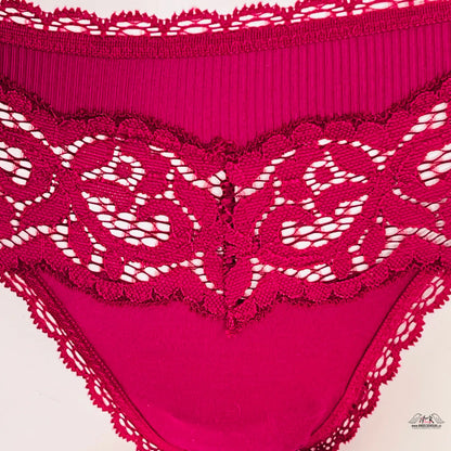 Tanga s krajkovým lemováním - Victoria’s Secret