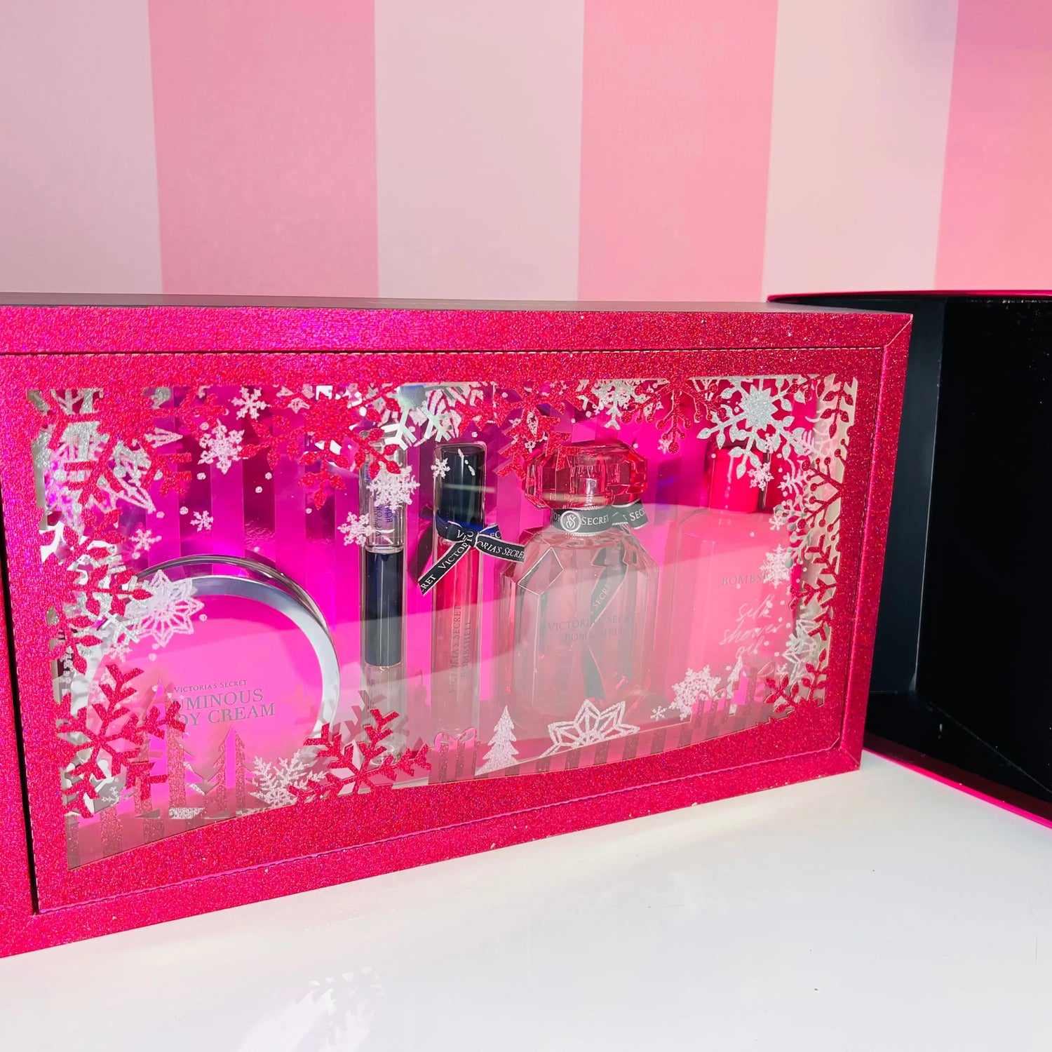 VICTORIA’S SECRET THE PERFECT GIFT FRAGRANCE BOMBSHELL velký dárkový set Holiday - Nové se štítky -